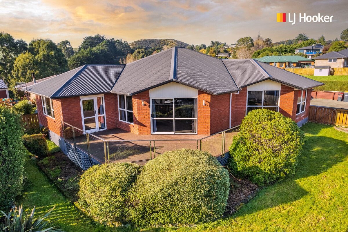 37 Seaton Road, Portobello, Dunedin - Carousel 1