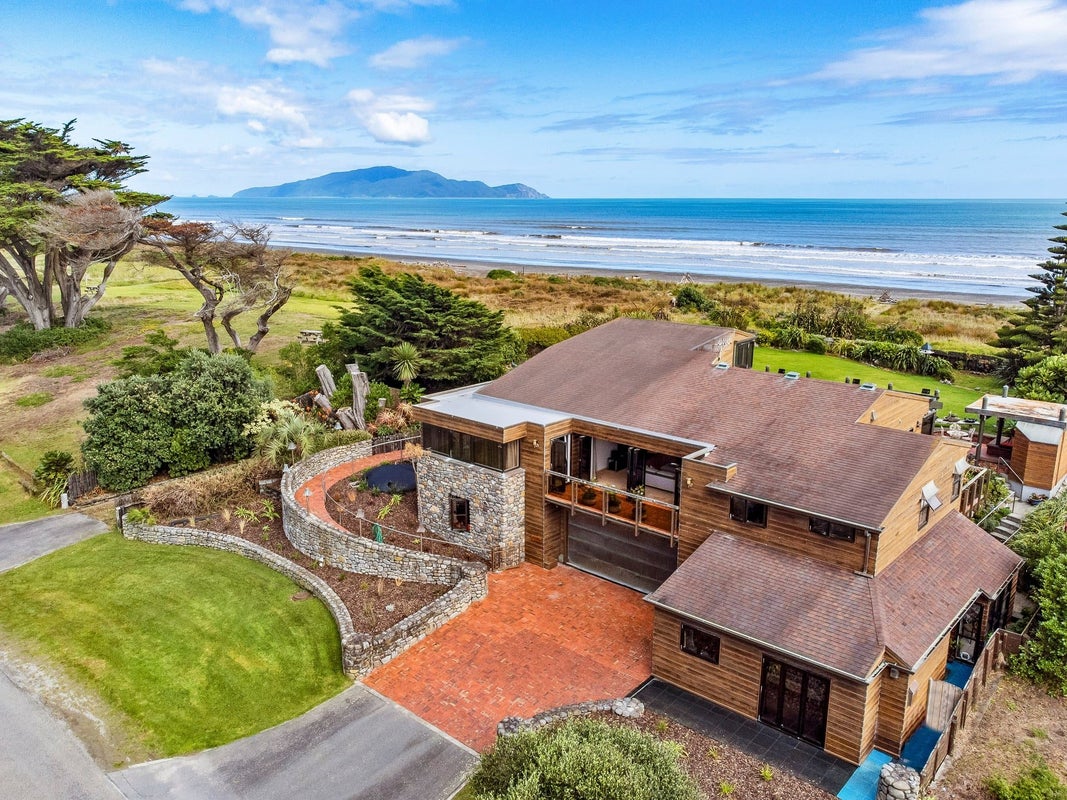 71 Rodney Avenue, Te Horo Beach - Carousel 1