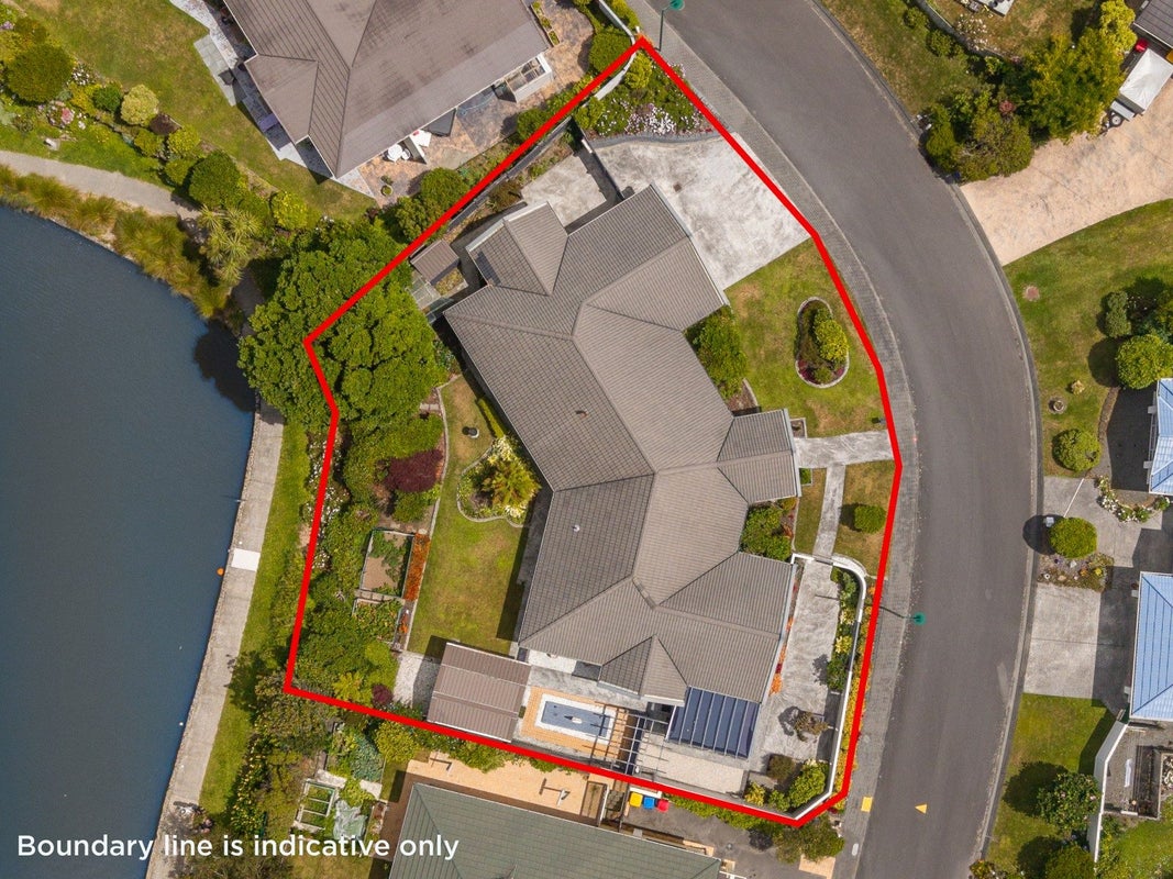 6 Mariners Way, Whitby, Porirua - Carousel 33