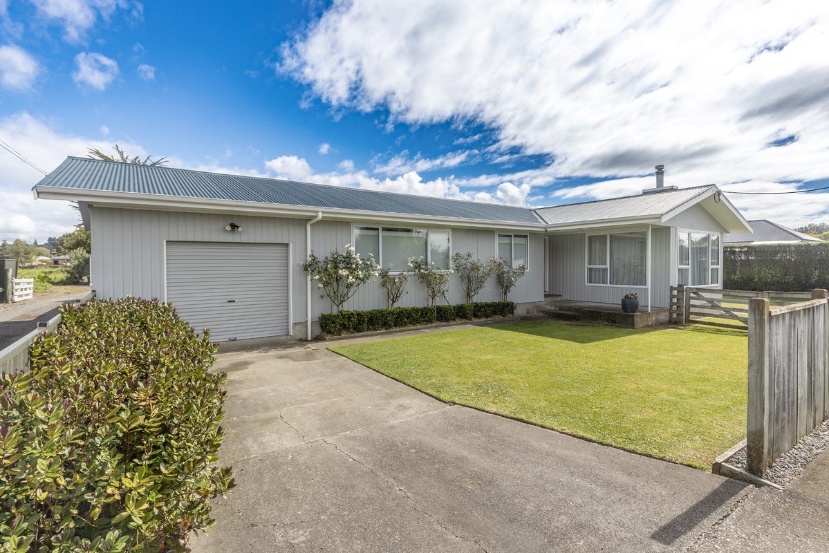 9 Shanly Street, Waipawa, Waipawa - Carousel 1