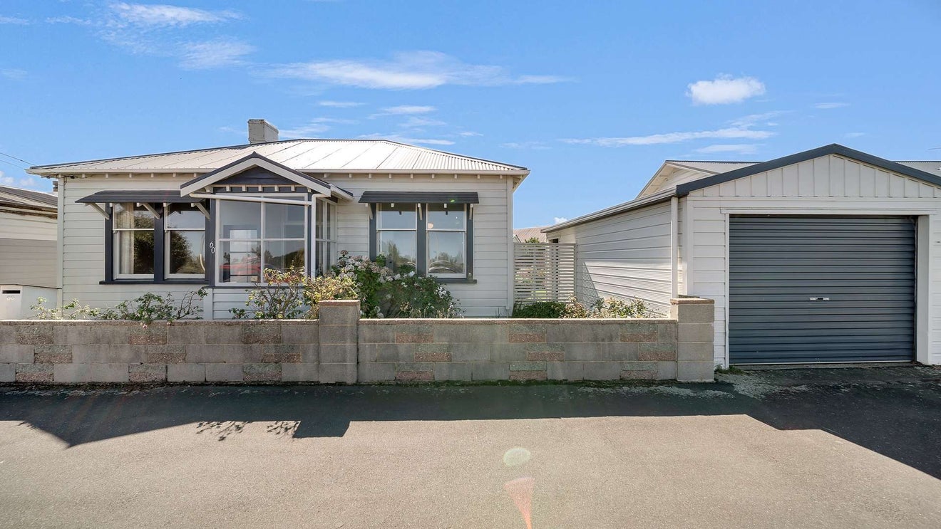 60 Victoria Road, Saint Kilda, Dunedin - Carousel 1