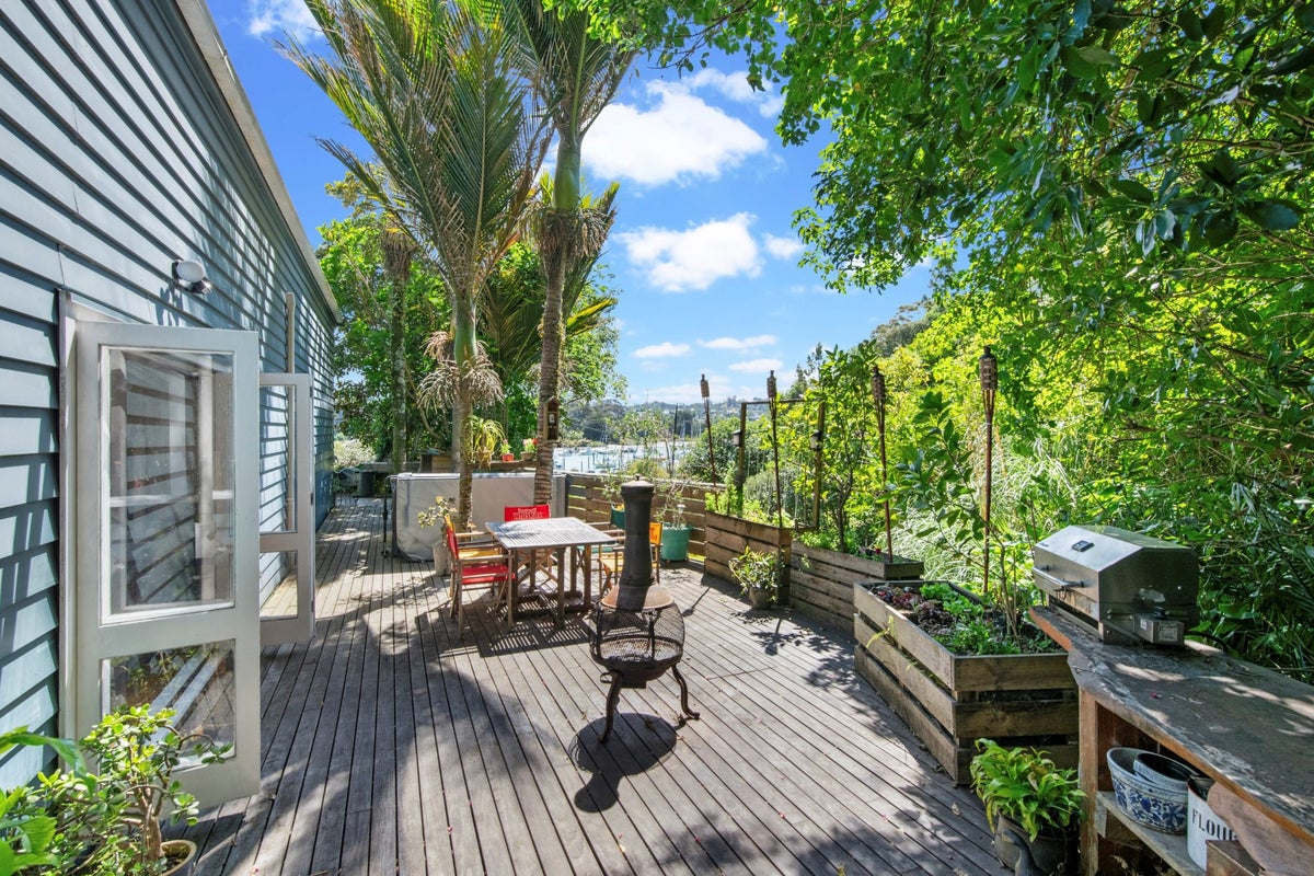 4 Fairhaven Walk, Arkles Bay, Rodney, Auckland - Carousel 2