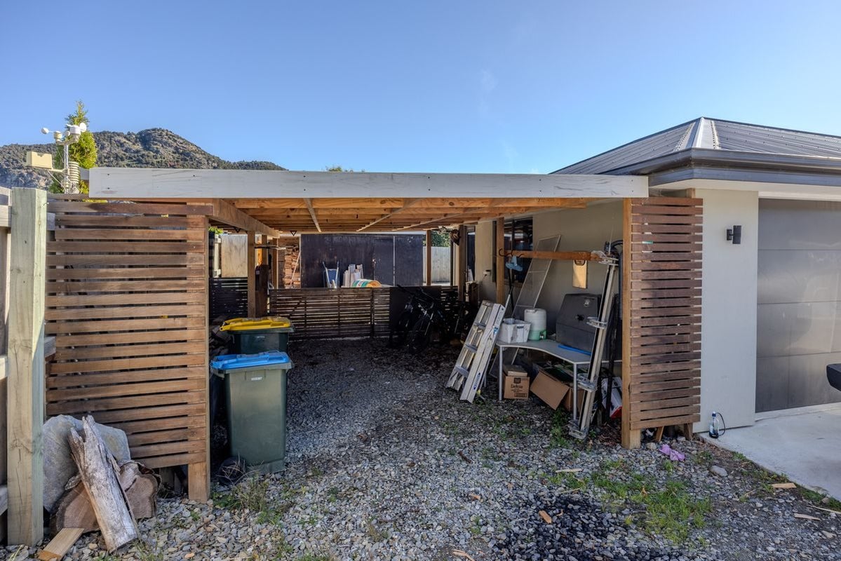 41 Finch Street, Albert Town, Wanaka, Otago - Carousel 30