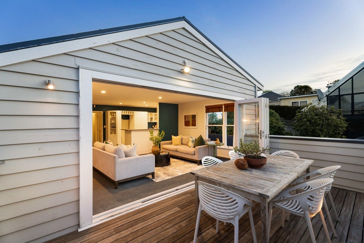 148 Bassett Road, Remuera, Auckland - Carousel 1