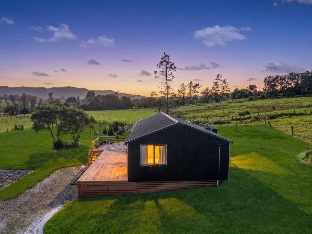 230 Tavinor Road, Otaika, Whangarei - Carousel 26