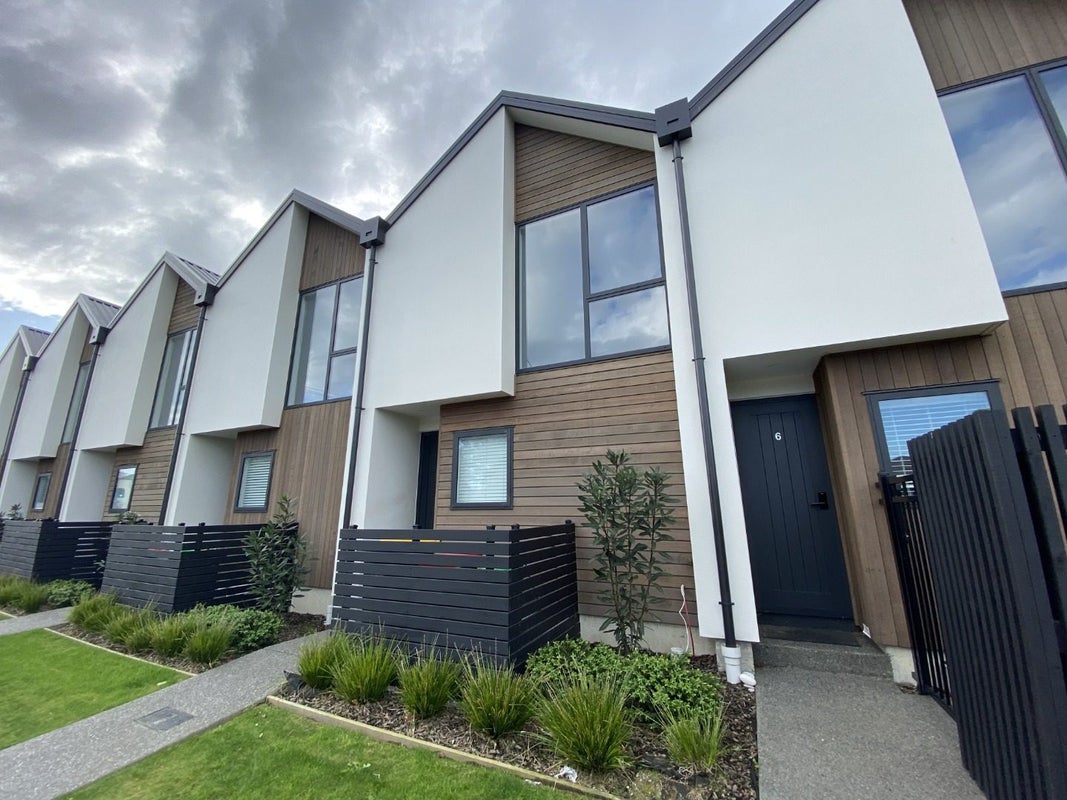 5/27 New Brighton Road, Shirley, Christchurch - Carousel 1