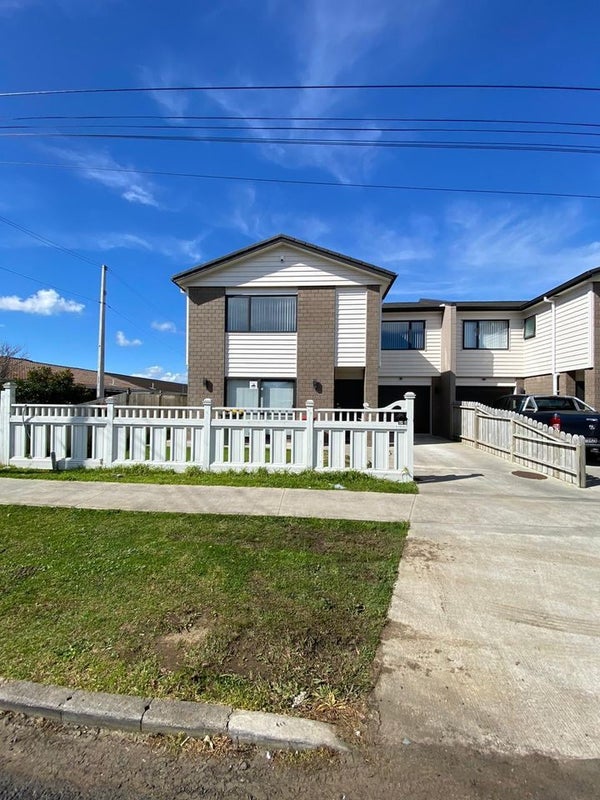 49B Birdwood Avenue, Papatoetoe, Auckland - Carousel 1
