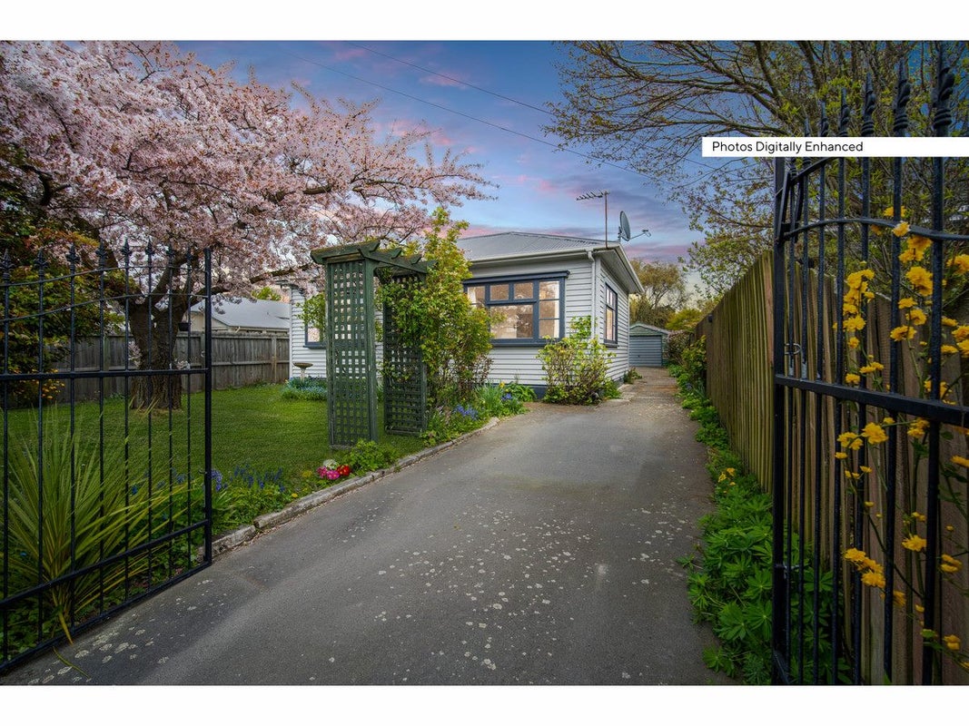 765 Gloucester Street, Avonside, Christchurch - Carousel 1