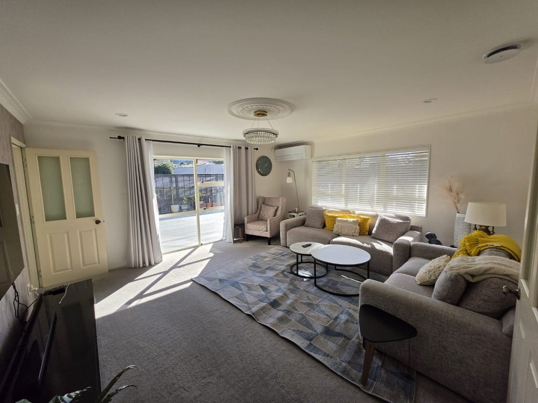28B Hillsborough Road, Hillsborough, Auckland - Carousel 2