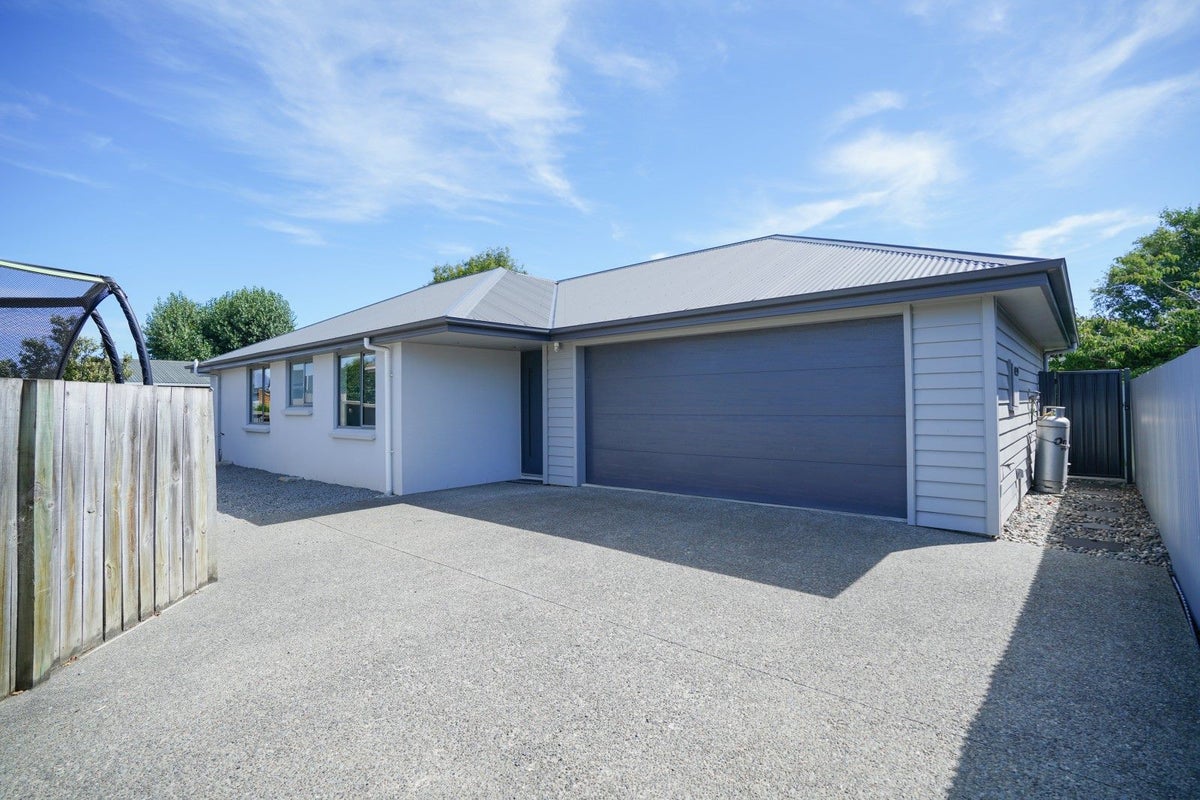28 Elgin Street, Grasmere, Invercargill - Carousel 1