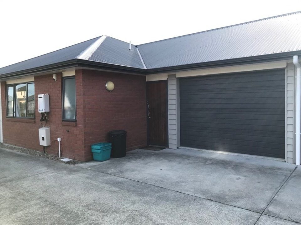 10C Inverness Avenue, Hamilton East, Hamilton - Carousel 1