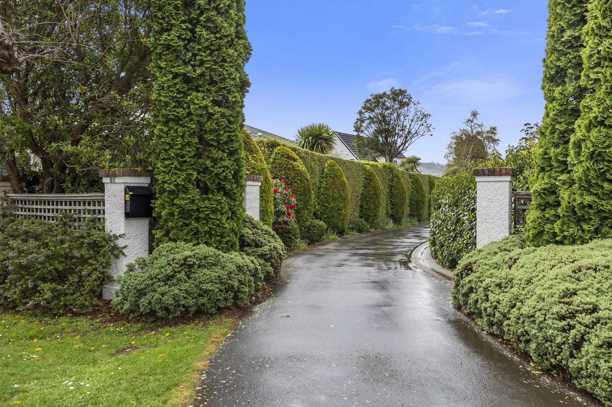 88 Cannington Road, Maori Hill, Dunedin - Carousel 1