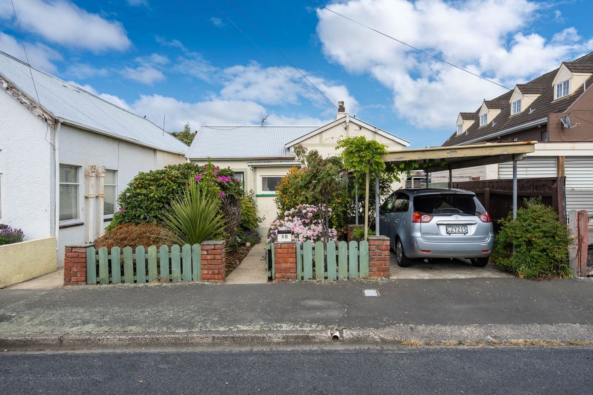 10 Nelson Street, Forbury, Dunedin - Carousel 21