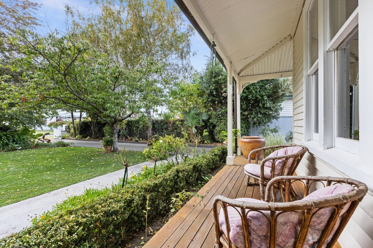 11 Bowling Road, Greenmeadows, Napier - Carousel 28