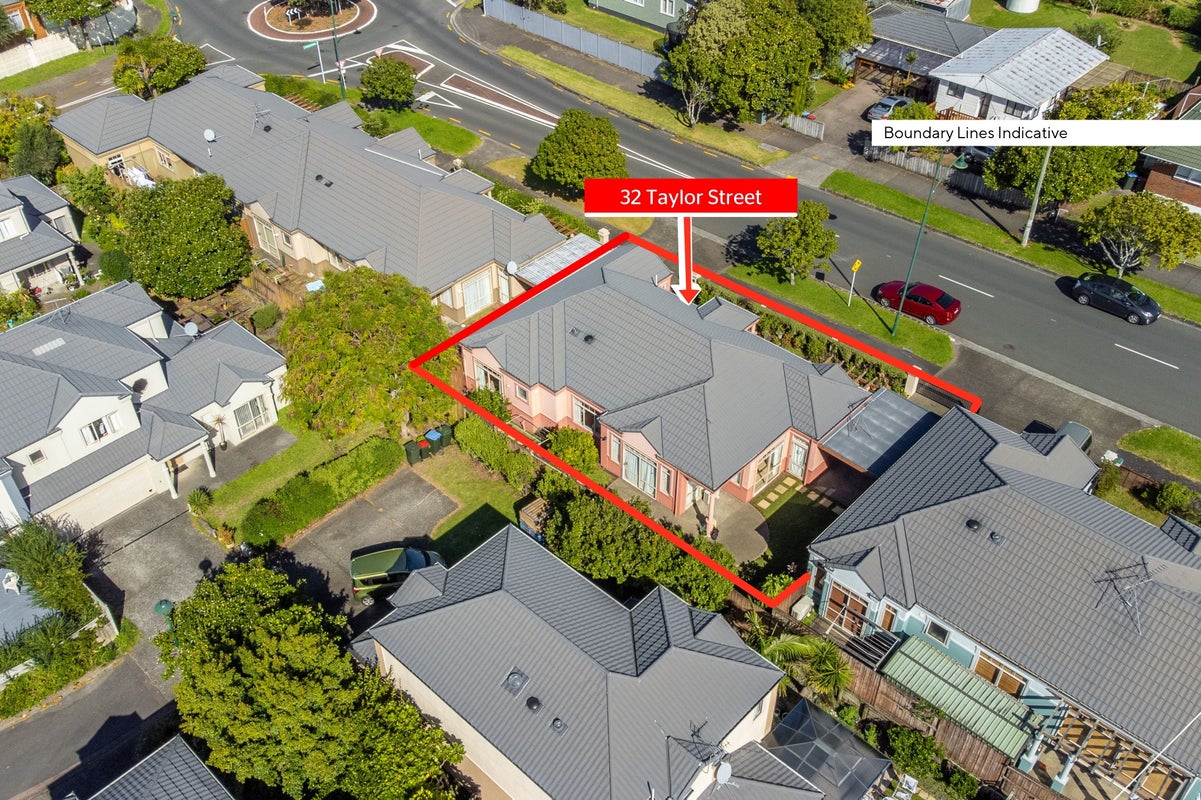 32 Taylor Street, Blockhouse Bay, Auckland - Carousel 2