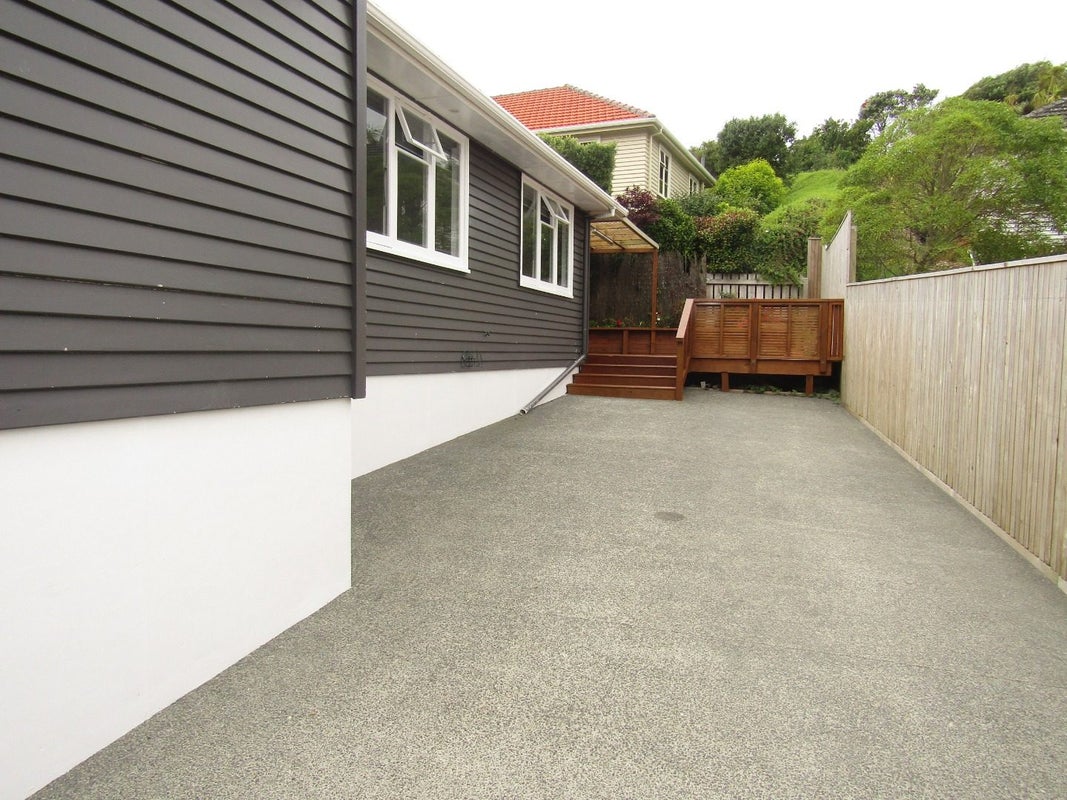 118B Newlands Road, Newlands, Wellington - Carousel 10