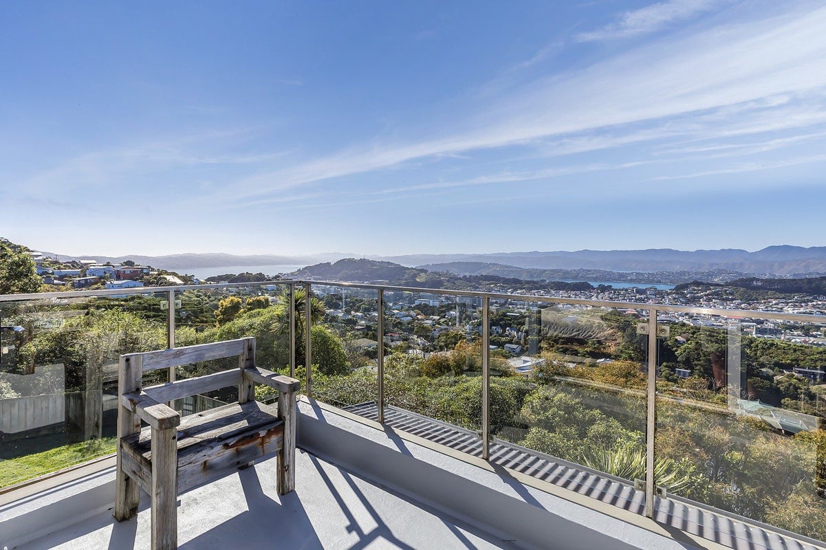 67D Mills Road, Brooklyn, Wellington - Carousel 22