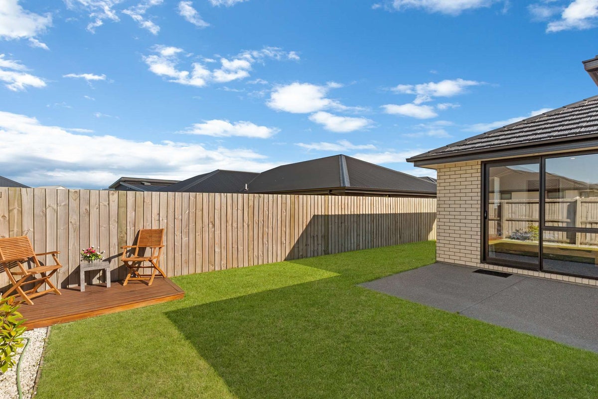 8 Ensete Road, Wigram, Christchurch - Carousel 20