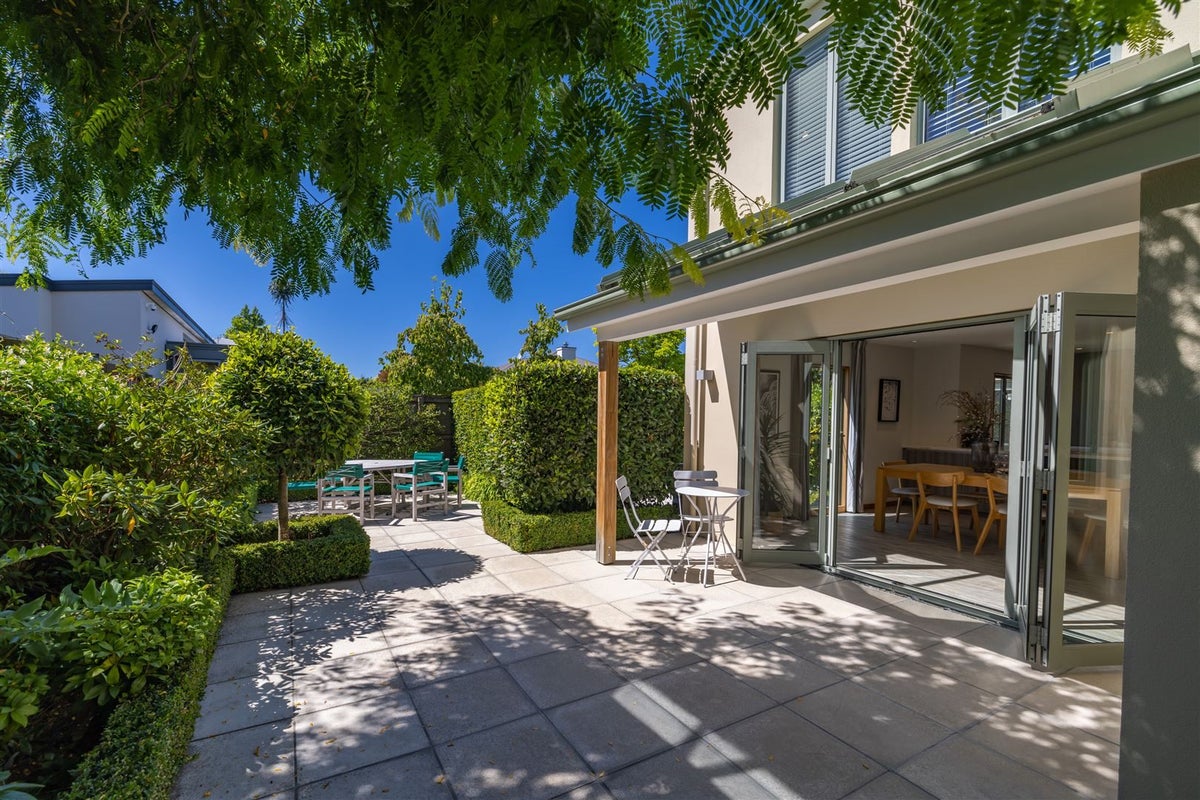 2 Kahikatea Lane, Riccarton, Christchurch - Carousel 1