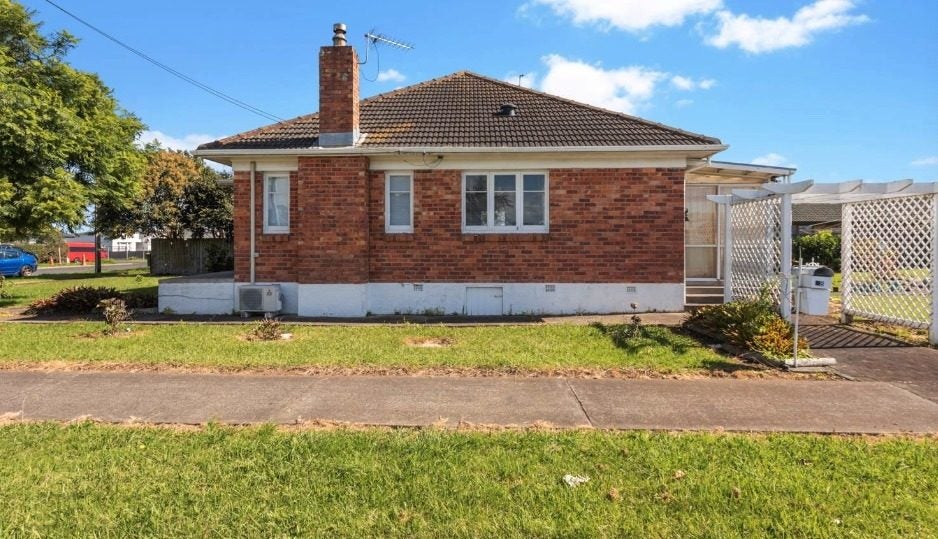 38 Atkinson Avenue, Papatoetoe, Auckland - Carousel 2