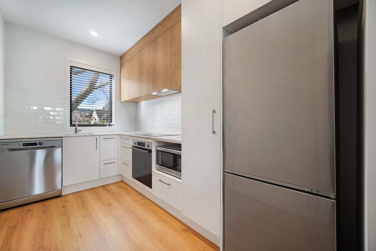 5/91A Hendon Avenue, Mount Albert, Auckland - Carousel 2