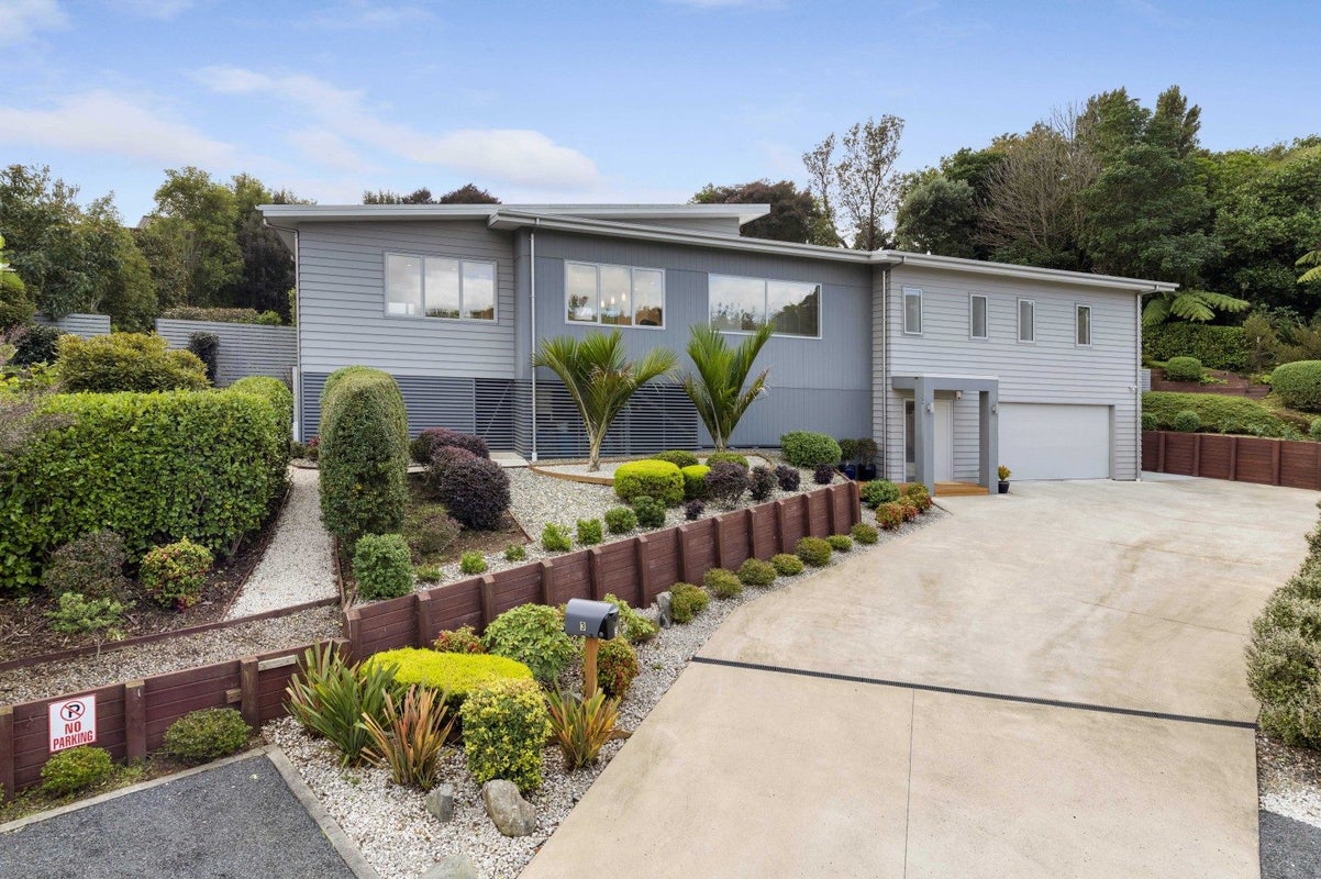 3 Fern Lane, Whalers Gate, New Plymouth - Carousel 1