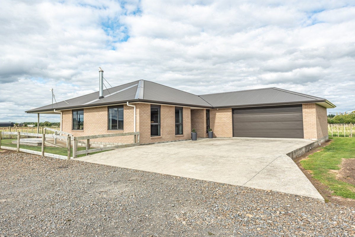 190 Campbell Road, Brunswick, Whanganui - Carousel 2