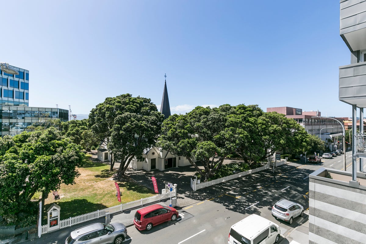 17/43 Mulgrave Street, Thorndon, Wellington - Carousel 11