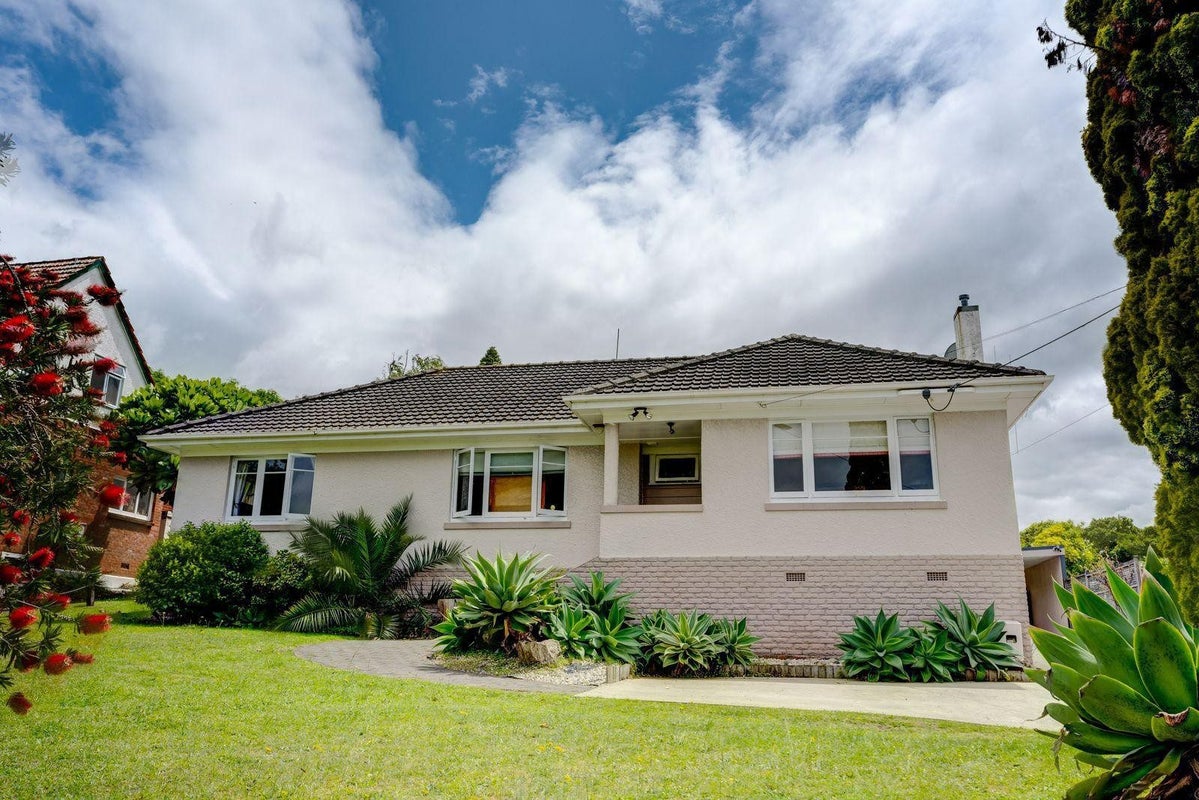 6 Bedlington Street, Whau Valley, Whangarei - Carousel 1