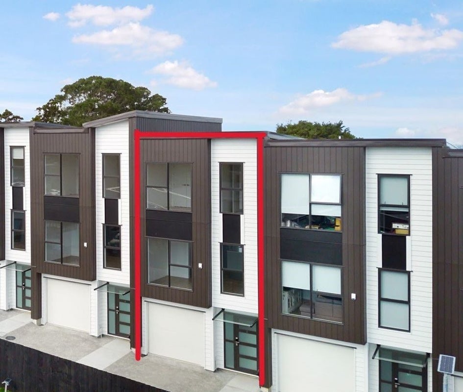 5/107 Hobsonville Road, West Harbour, Auckland - Carousel 1