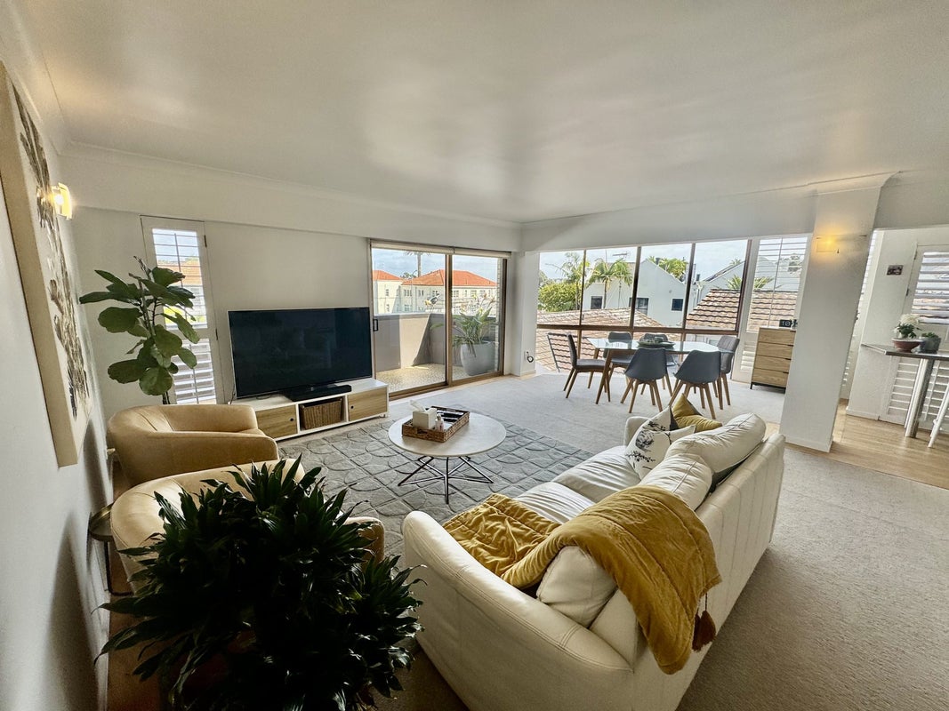 1/5 Selwyn Avenue, Mission Bay, Auckland - Carousel 1