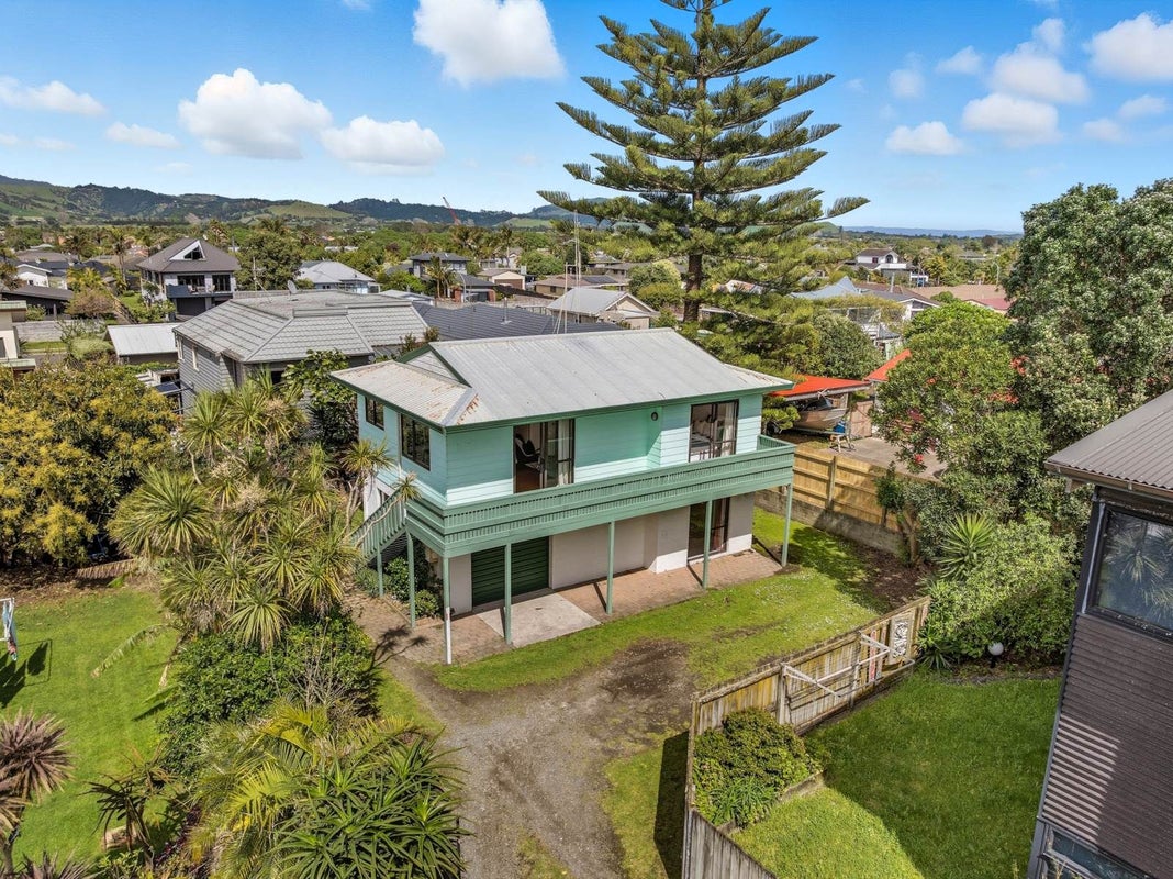 666B Papamoa Beach Road, Papamoa Beach, Tauranga, Bay Of Plenty - Carousel 21