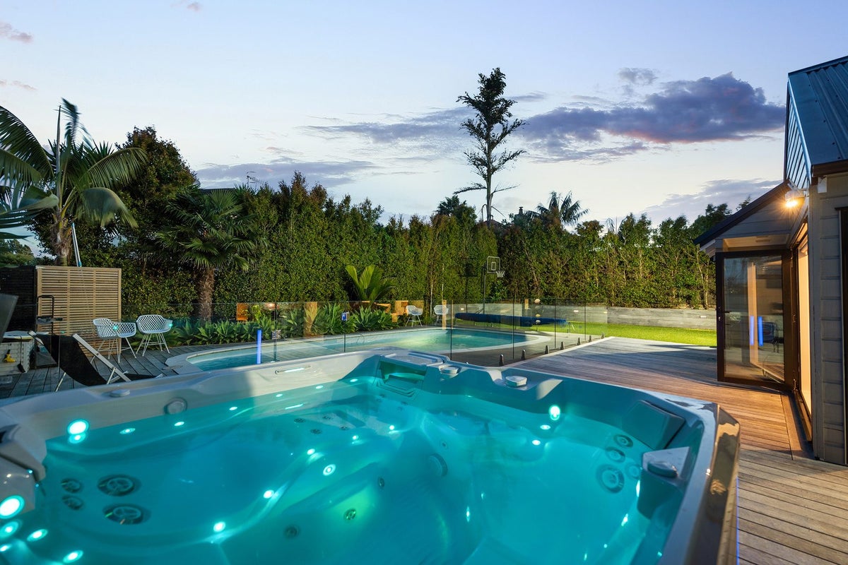 9 Quebec Road, Milford, Auckland - Carousel 2