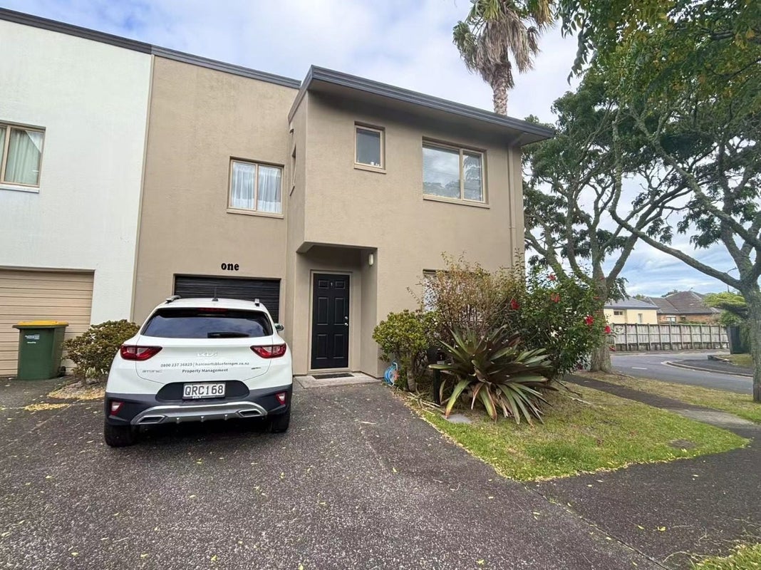 1 Butia Avenue, Henderson, Auckland - Carousel 20