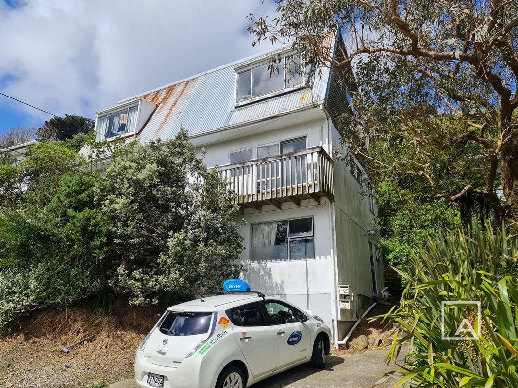 25 Edgeware Road, Wilton, Wellington - Carousel 1