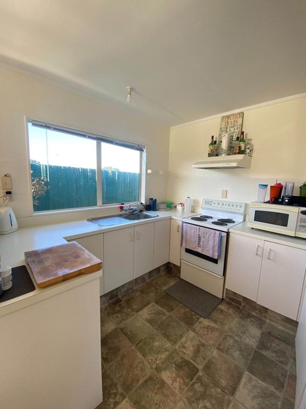 12D Hayes Avenue, Gate Pa, Tauranga - Carousel 2