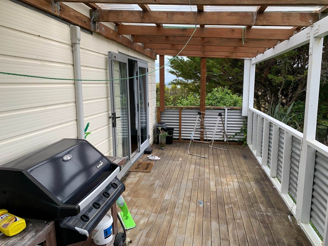 8 Shakespear Road, Army Bay, Whangaparaoa - Carousel 2