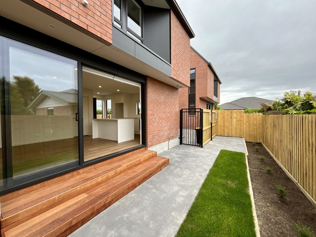 4/33 Harker Street, Spreydon, Christchurch - Carousel 15