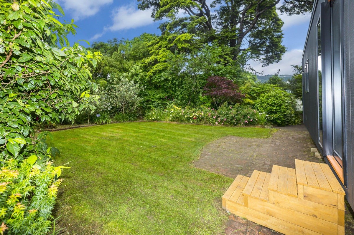 56 Whitemans Road, Silverstream, Upper Hutt - Carousel 1