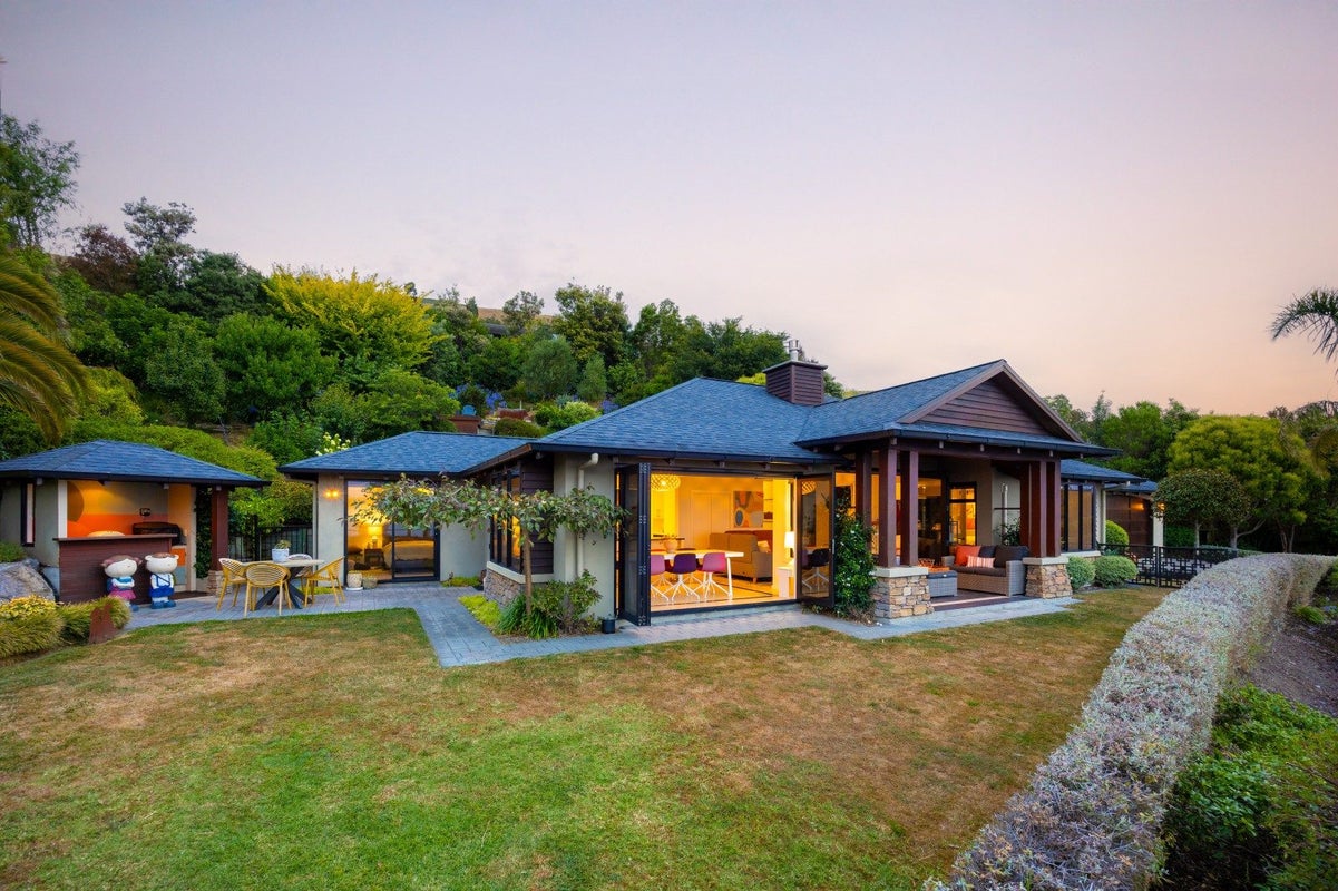 5 Sunset Place, Atawhai, Nelson - Carousel 1