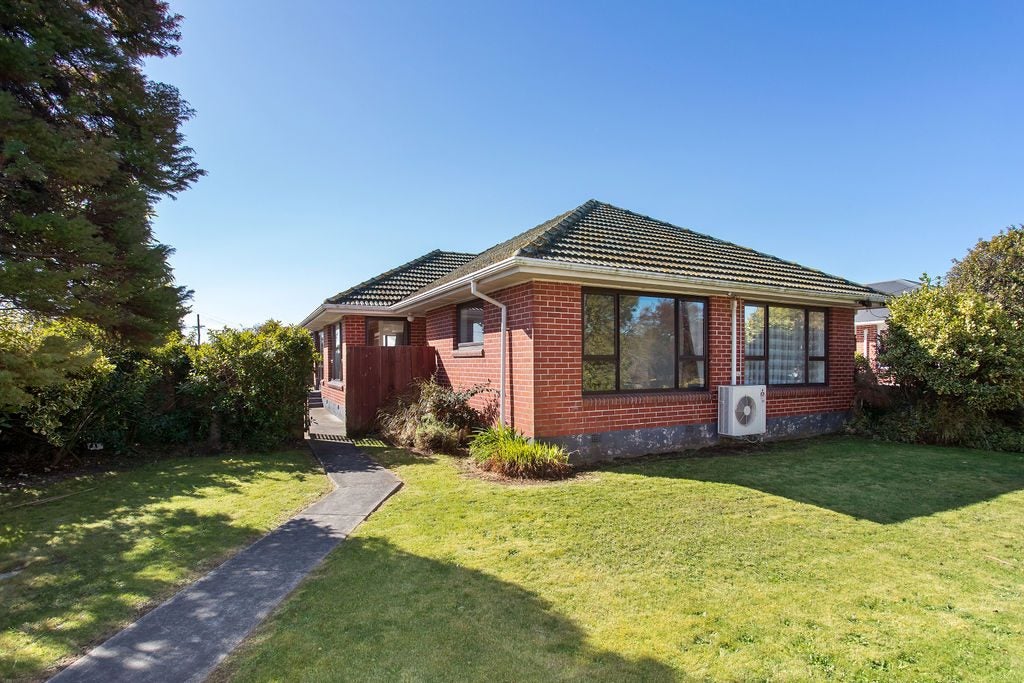 34 Northcote Road, Northcote, Christchurch - Carousel 1