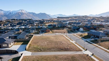 28 Pounamu Avenue, Albert Town, Wanaka - Carousel 1