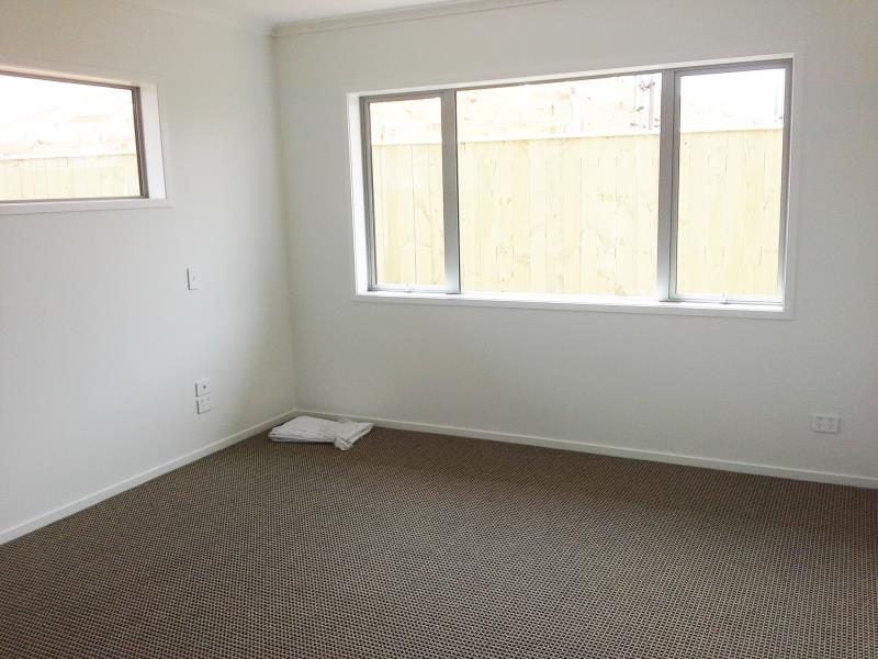 6 Howe Place, Upper Vogeltown, New Plymouth - Carousel 7