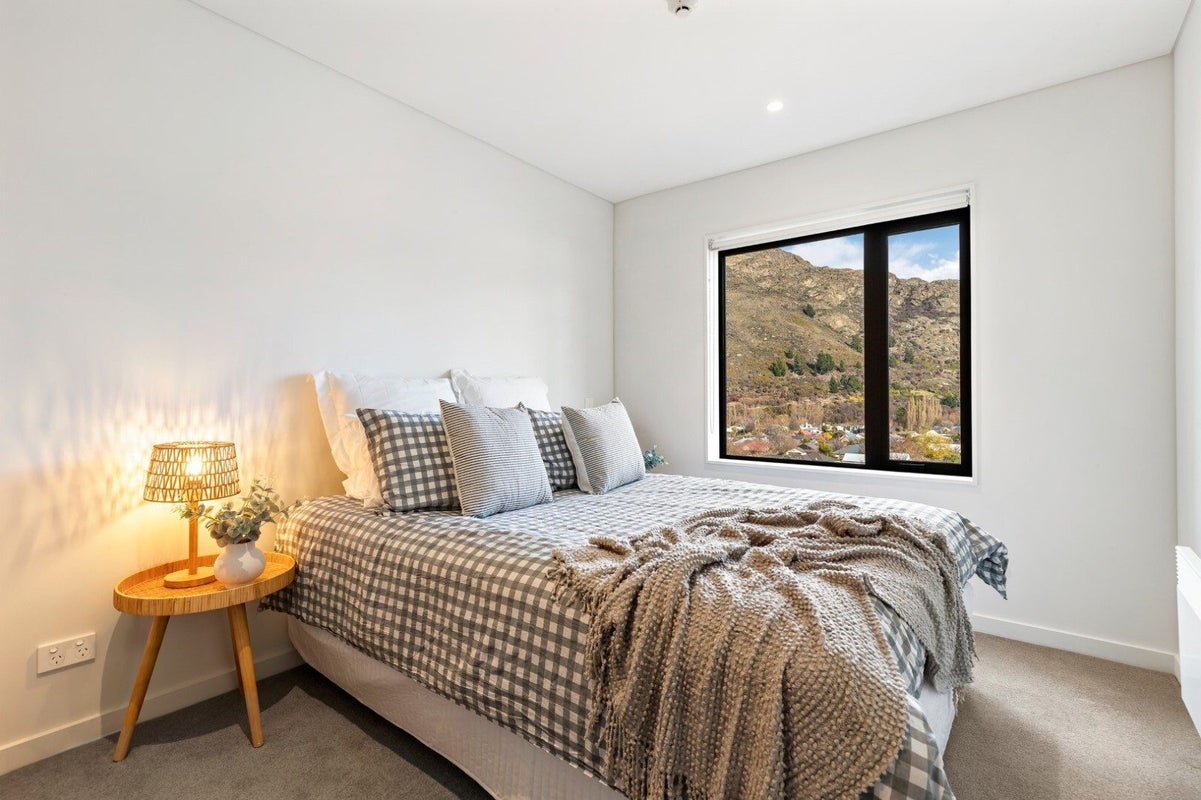 606/10 Copper Beech Avenue, Frankton, Queenstown - Carousel 2