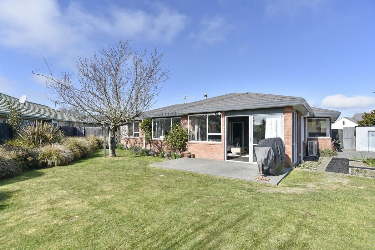 28 Shenley Drive, Belfast, Christchurch - Carousel 1