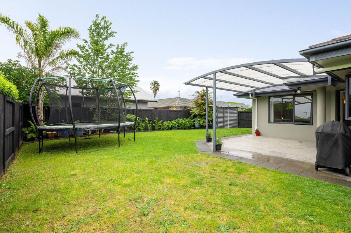 5 Cranbrook Place, Rototuna North, Hamilton - Carousel 3
