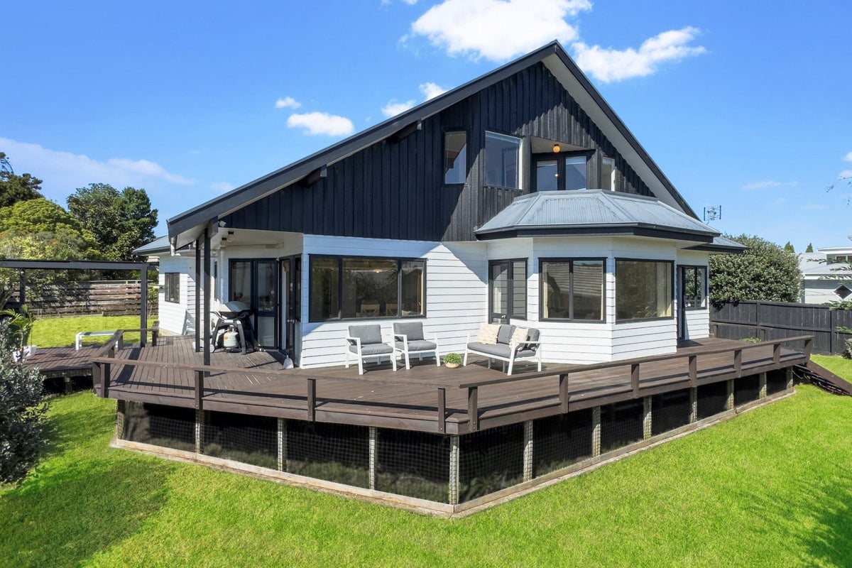 138A New Windsor Road, New Windsor, Auckland - Carousel 24