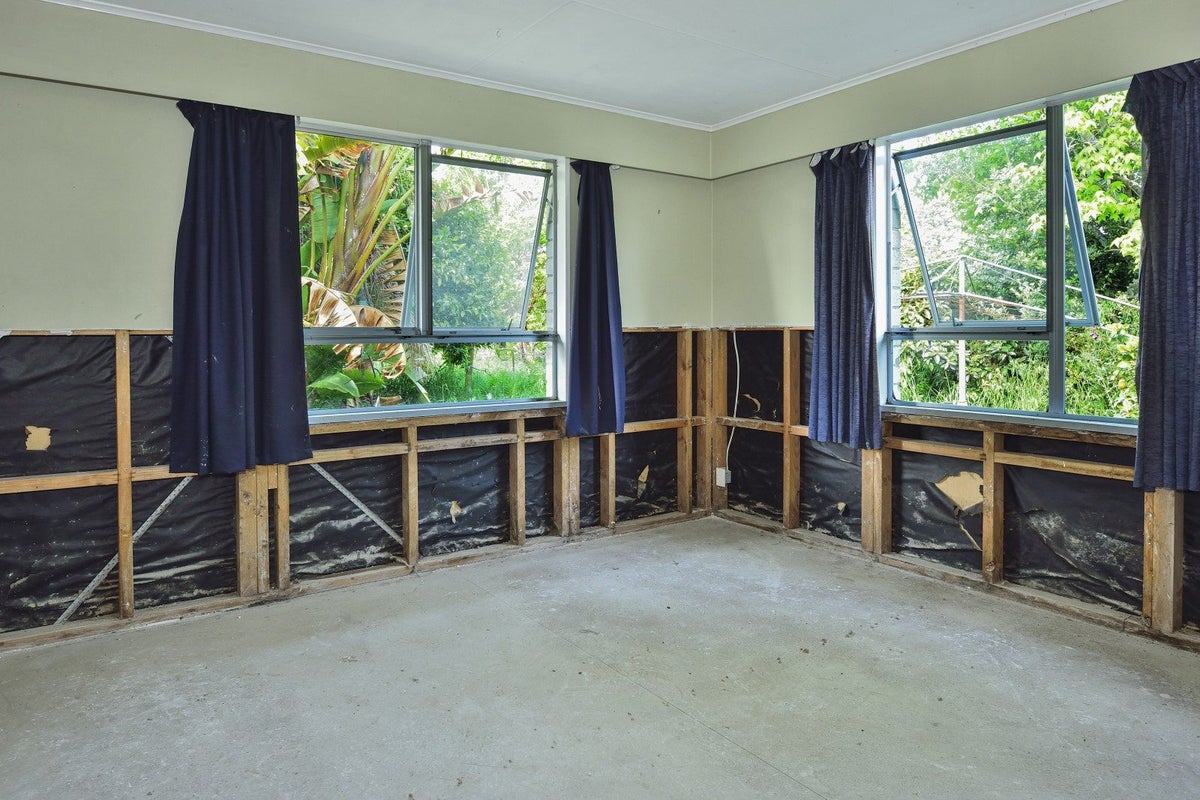 24 Branson Road, Waipaoa, Gisborne - Carousel 12