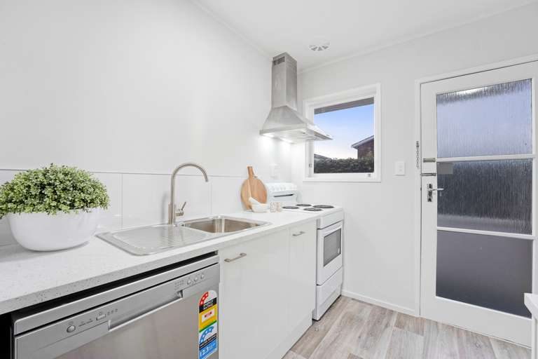 3/11 Celtic Crescent, Ellerslie, Auckland - Carousel 11