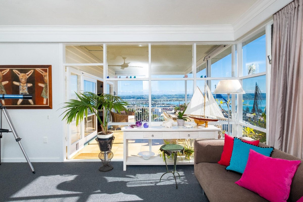 26A Roslyn Road, Bluff Hill, Napier - Carousel 2